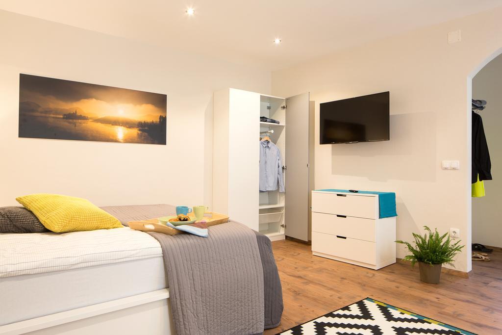 Castle Rock Bled Apartment Rum bild